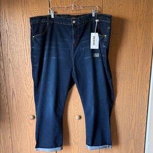 NWT Evans Denim Girlfriend Jeans Size 32 Indigo Relaxed Crop Short